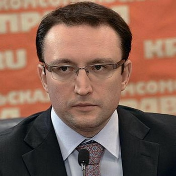 Суд отправил пресс-секретаря Роскомнадзора под домашний арест