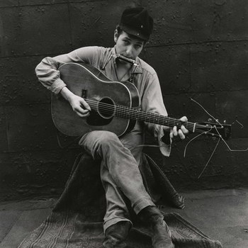 Гитару Боба Дилана продали почти за 400 тыс. долларов