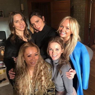 Виктория Бекхэм согласилась воссоединиться со Spice Girls из-за секс-скандалов